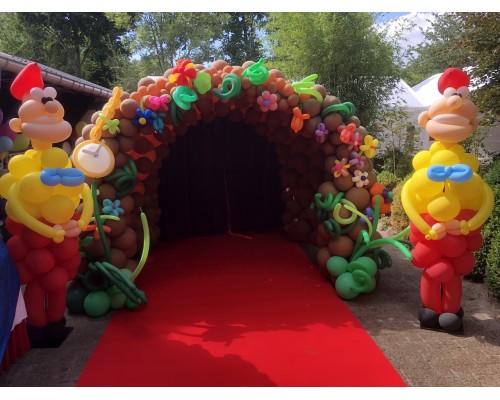 Rabbit hole Alice in Wonderland