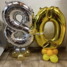 Tafeldecoratie Cijfers 80 jaar gekoppeld (alleen afhalen)